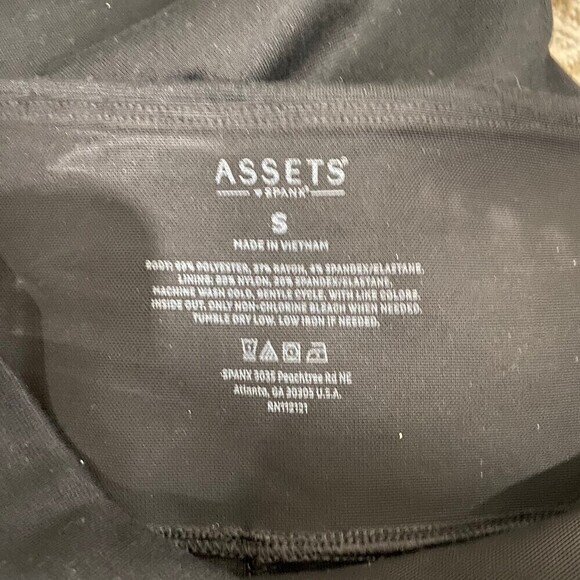 Assets by Spanx Ponte Shaping Leggings - Picture 6 of 8